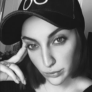 Meet your Posher, Auzin